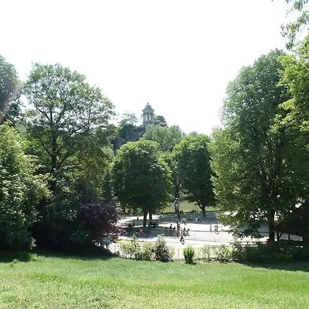 Apartament Nest In *