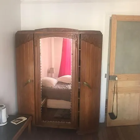 Nest In *